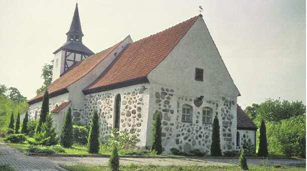 Gemeinsam gepflegtes Kulturgut: Die Kirche von Heiligenwalde.