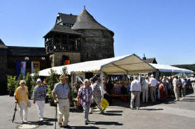 Gelungenes Heimattreffen auf Schloss Burg an der Wupper.